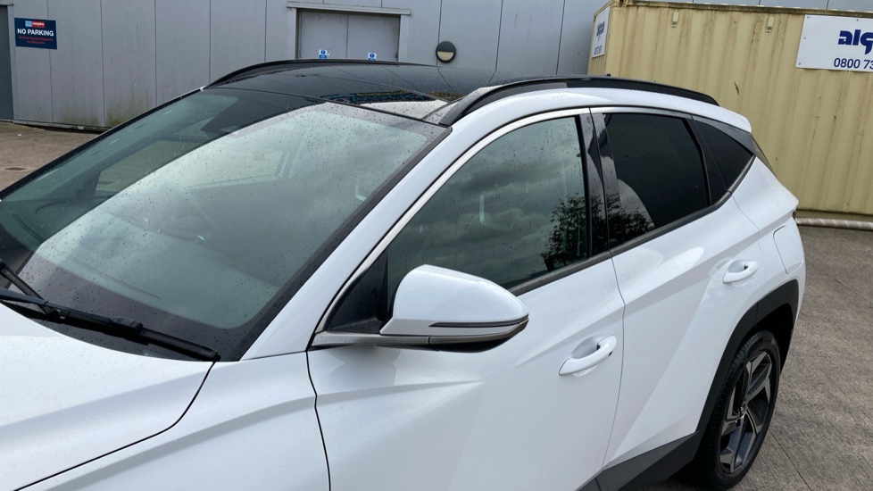 Hyundai TUCSON 1.6 TGDi Hybrid 230 Ultimate 5dr 2WD Auto Hybrid Estate - Image 43