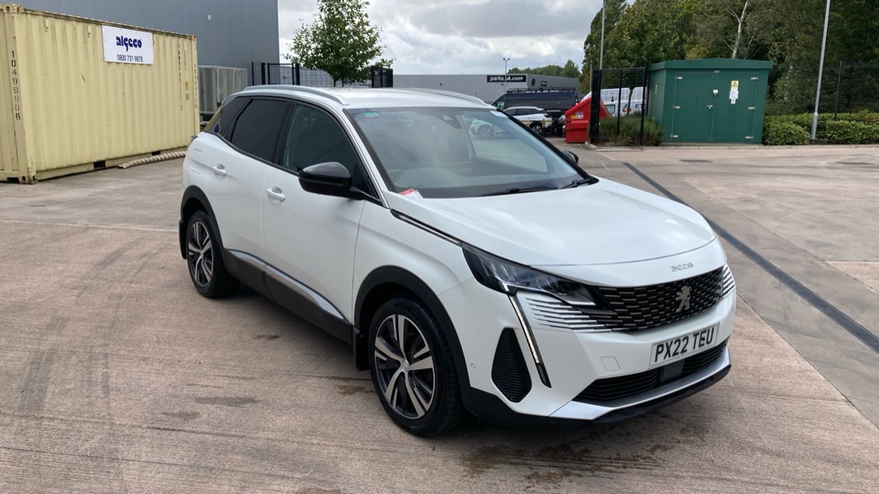 Peugeot 3008 1.2 PureTech Allure Premium 5dr Petrol Estate - Image 41