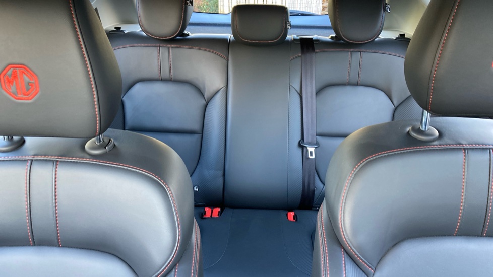 MG ZS 1.5 VTi-TECH Exclusive 5dr Petrol Hatchback - Image 15