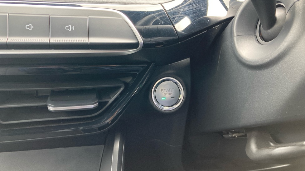 MG MG3 1.5 SE 5dr Petrol Hatchback - Image 23