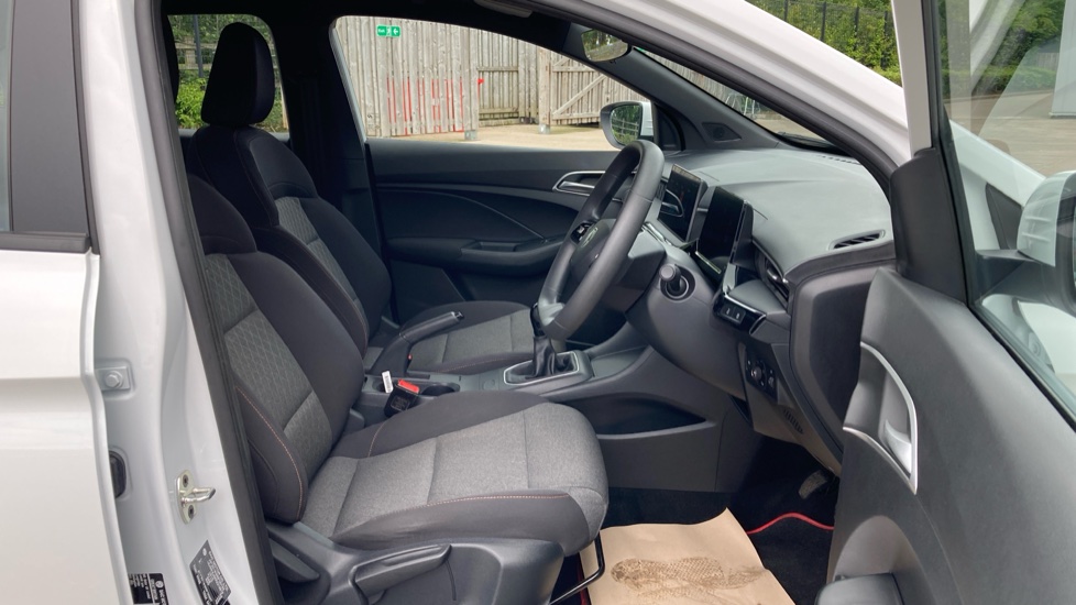 MG MG3 1.5 SE 5dr Petrol Hatchback - Image 31