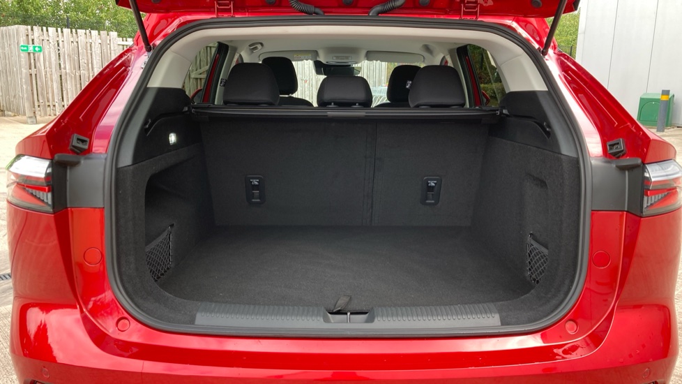 MG HS 1.5 T-GDI SE 5dr Petrol Hatchback - Image 4