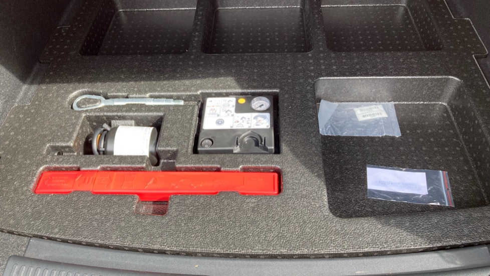 MG HS 1.5 T-GDI SE 5dr Petrol Hatchback - Image 37