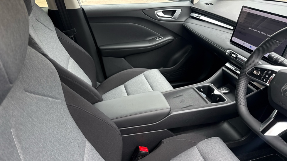 MG MG4 Urban 118kW Premium Long Range 54kWh 5dr Auto Electric Hatchback - Image 14