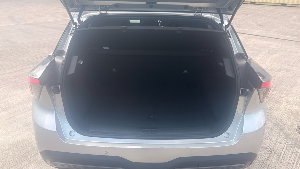 MG MG4 320kW XPOWER 64kWh 5dr Auto Electric Hatchback - Image 4