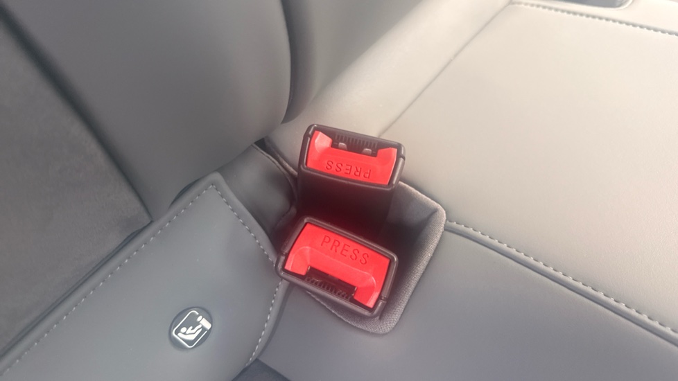 MG MG4 320kW XPOWER 64kWh 5dr Auto Electric Hatchback - Image 17
