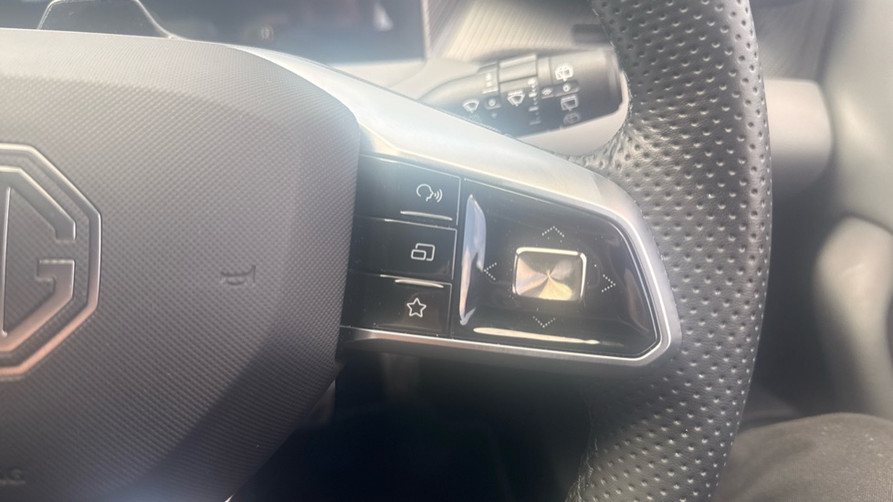 MG MG4 320kW XPOWER 64kWh 5dr Auto Electric Hatchback - Image 28