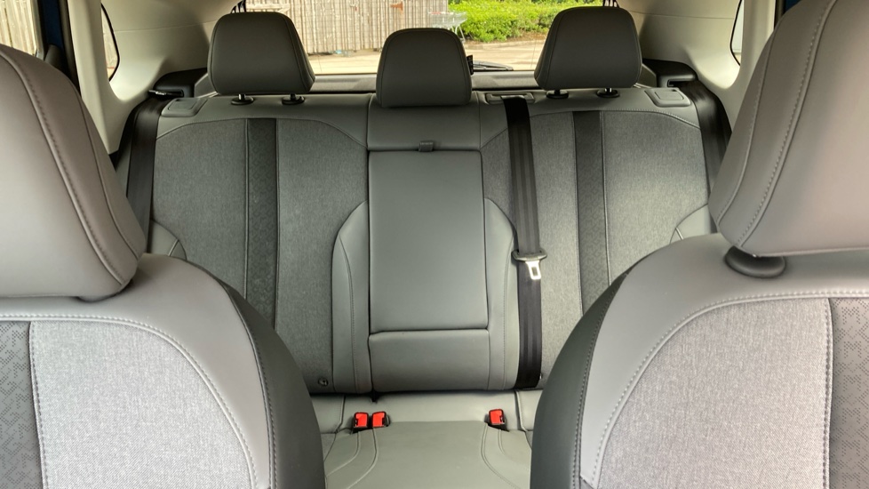 MG MGS5 170kW Trophy EV Long Range 64kWh 5dr Auto Electric Estate - Image 15