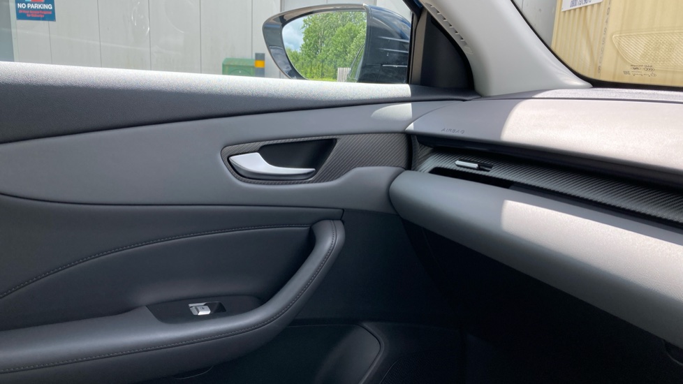 MG MGS5 170kW Trophy EV Long Range 64kWh 5dr Auto Electric Estate - Image 24