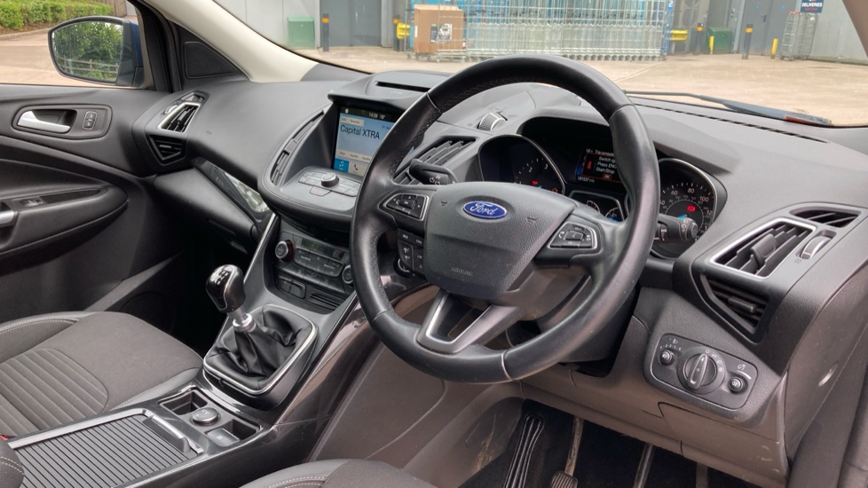 Ford Kuga 2.0 TDCi Titanium Edition 5dr 2WD Diesel Estate - Image 11