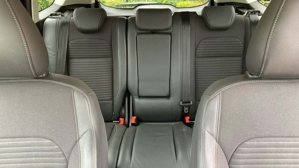 Ford Kuga 2.0 TDCi Titanium Edition 5dr 2WD Diesel Estate - Image 15