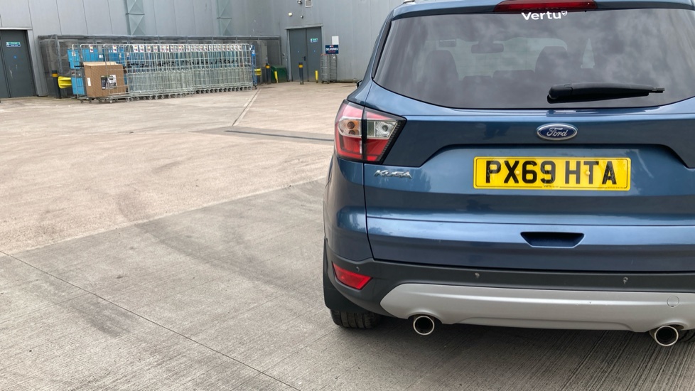 Ford Kuga 2.0 TDCi Titanium Edition 5dr 2WD Diesel Estate - Image 37