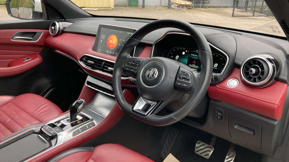 MG HS 1.5 T-GDI PHEV Exclusive 5dr Auto Hatchback - Image 11