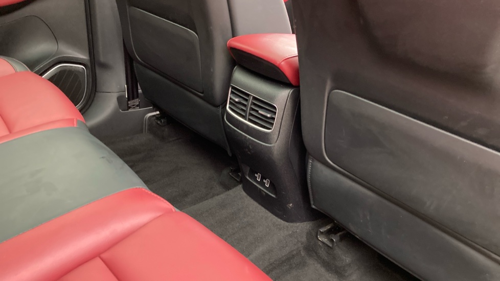 MG HS 1.5 T-GDI PHEV Exclusive 5dr Auto Hatchback - Image 36