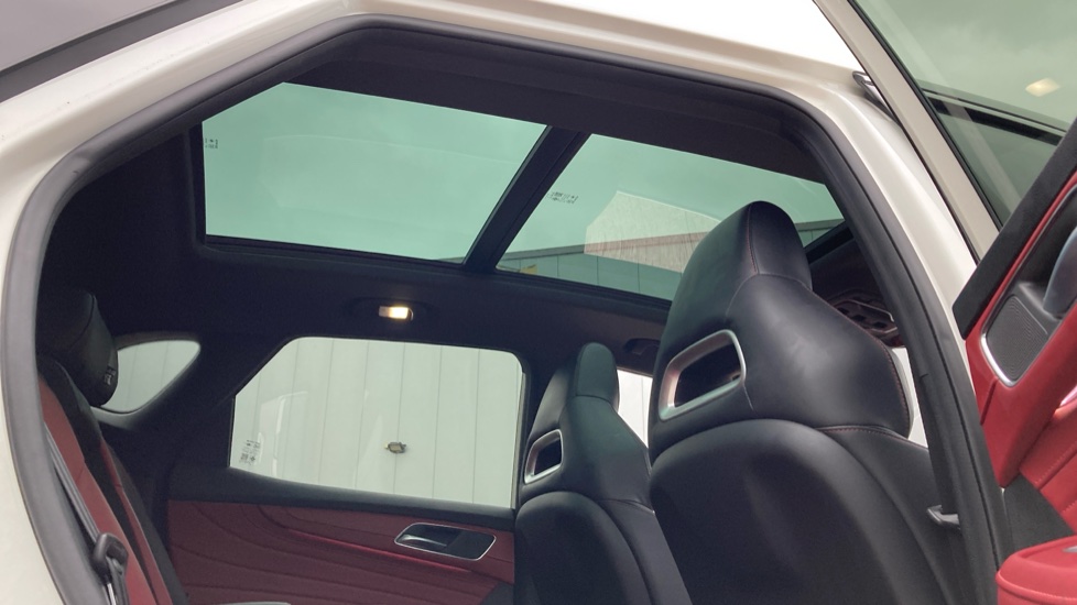 MG HS 1.5 T-GDI PHEV Exclusive 5dr Auto Hatchback - Image 38
