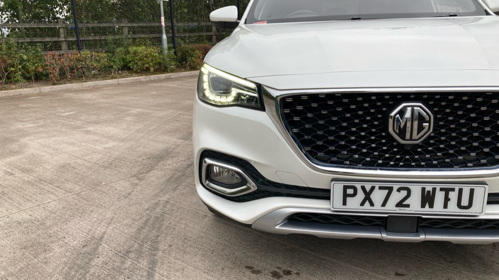 MG HS 1.5 T-GDI PHEV Exclusive 5dr Auto Hatchback - Image 46