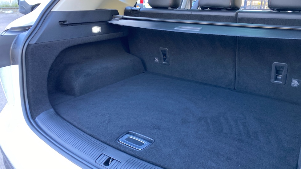 MG HS 1.5 T-GDI Exclusive 5dr Petrol Hatchback - Image 42