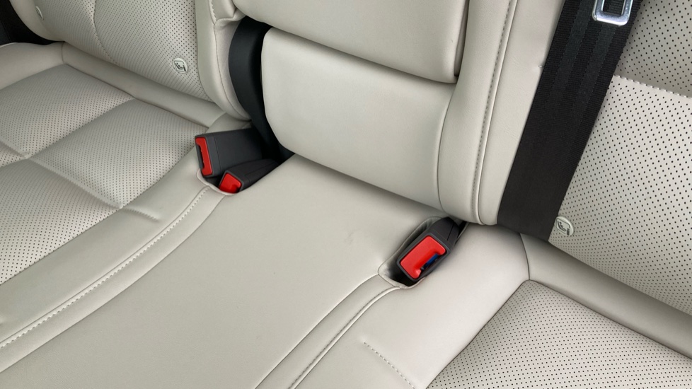 MG IM6 300kW Long Range 100kWh 5dr Auto Electric Estate - Image 17