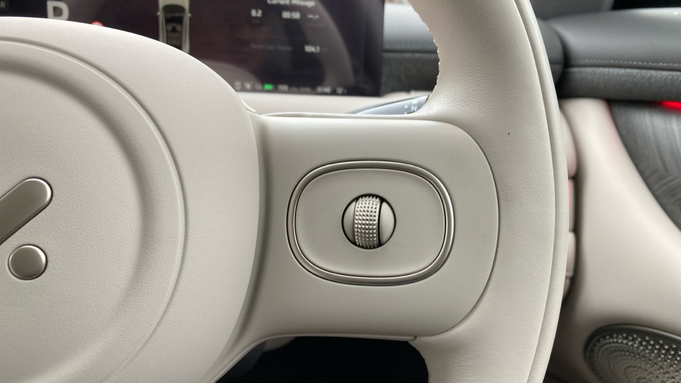 MG IM6 300kW Long Range 100kWh 5dr Auto Electric Estate - Image 22