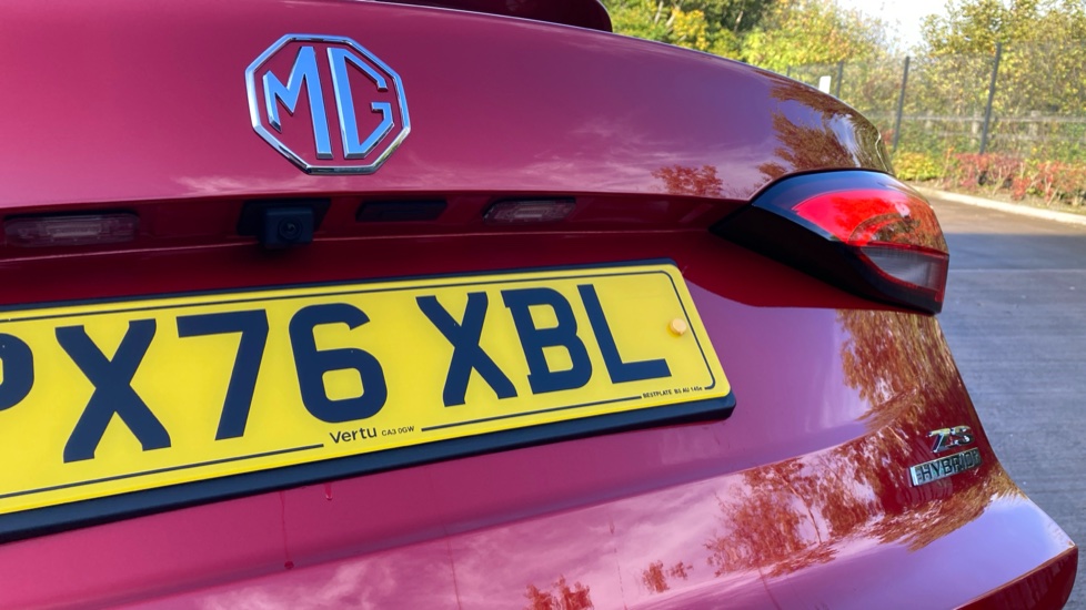 MG ZS 1.5 Hybrid+ SE 5dr Auto Hybrid Hatchback - Image 32
