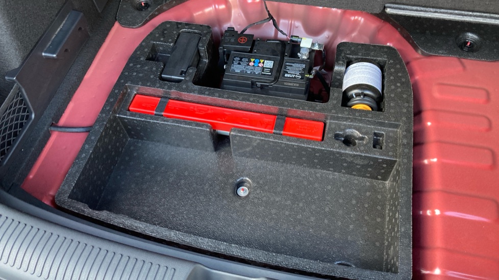 MG ZS 1.5 Hybrid+ SE 5dr Auto Hybrid Hatchback - Image 34