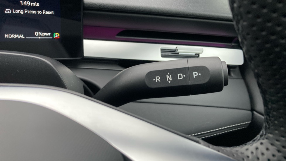 MG MG4 Urban 118kW Premium Long Range 54kWh 5dr Auto Electric Hatchback - Image 13