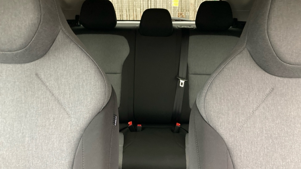 MG MG4 Urban 118kW Premium Long Range 54kWh 5dr Auto Electric Hatchback - Image 15
