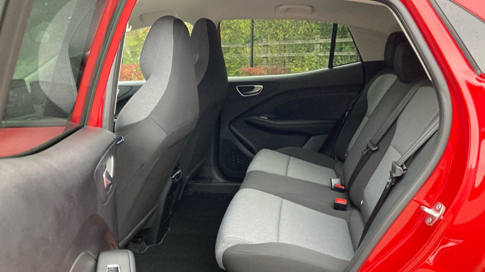 MG MG4 Urban 118kW Premium Long Range 54kWh 5dr Auto Electric Hatchback - Image 16