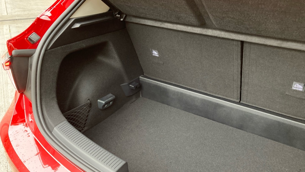 MG MG4 Urban 118kW Premium Long Range 54kWh 5dr Auto Electric Hatchback - Image 34