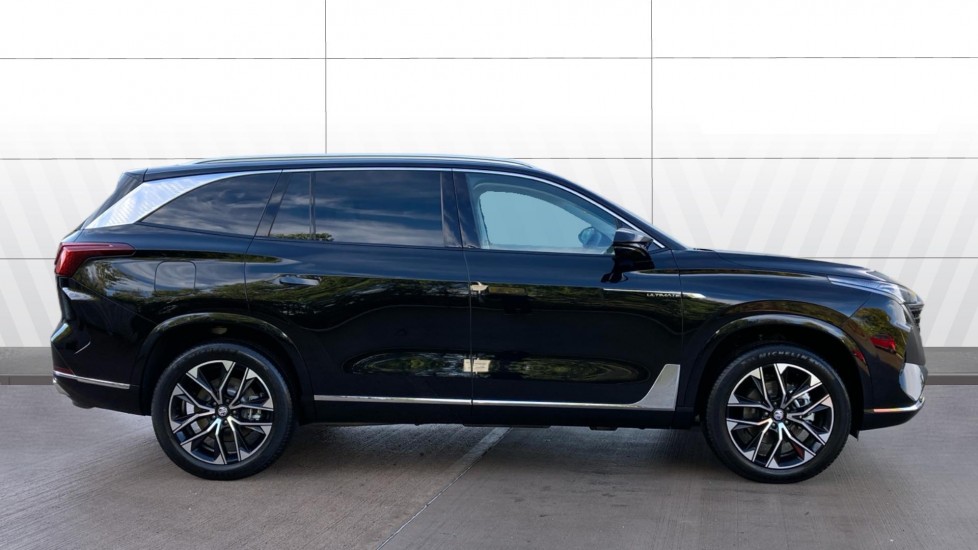 MG MGS9 1.5 T-GDI PHEV Premium 5dr Auto Estate - Image 5