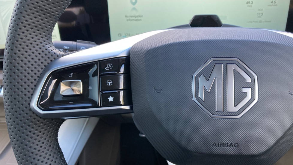 MG MGS9 1.5 T-GDI PHEV Premium 5dr Auto Estate - Image 21