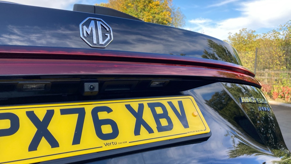 MG MGS9 1.5 T-GDI PHEV Premium 5dr Auto Estate - Image 40