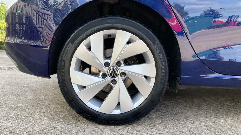 Volkswagen Golf 1.5 TSI Style 5dr Petrol Hatchback - Image 7