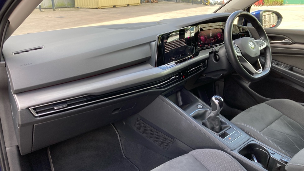 Volkswagen Golf 1.5 TSI Style 5dr Petrol Hatchback - Image 9
