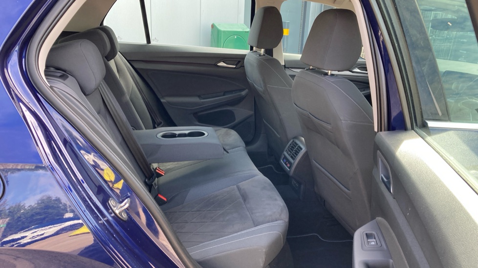 Volkswagen Golf 1.5 TSI Style 5dr Petrol Hatchback - Image 33