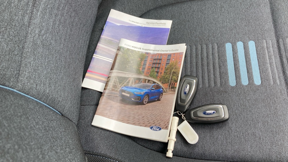 Ford Focus 1.5 EcoBlue Active 5dr Auto Diesel Hatchback - Image 19