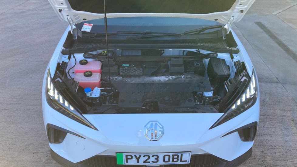 MG MG4 150kW SE EV Long Range 64kWh 5dr Auto Electric Hatchback - Image 8