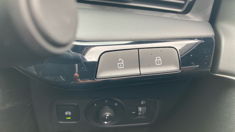 MG MG3 1.5 SE 5dr Petrol Hatchback - Image 24