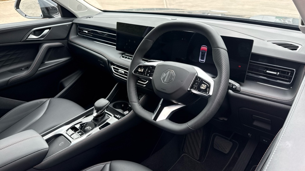 MG HS 1.5 T-GDI Hybrid+ Trophy 5dr Auto Hybrid Hatchback - Image 11