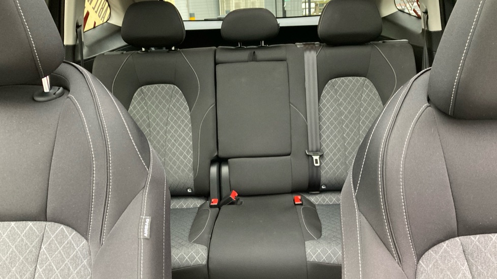 MG MGS9 1.5 T-GDI PHEV Comfort 5dr Auto Estate - Image 15