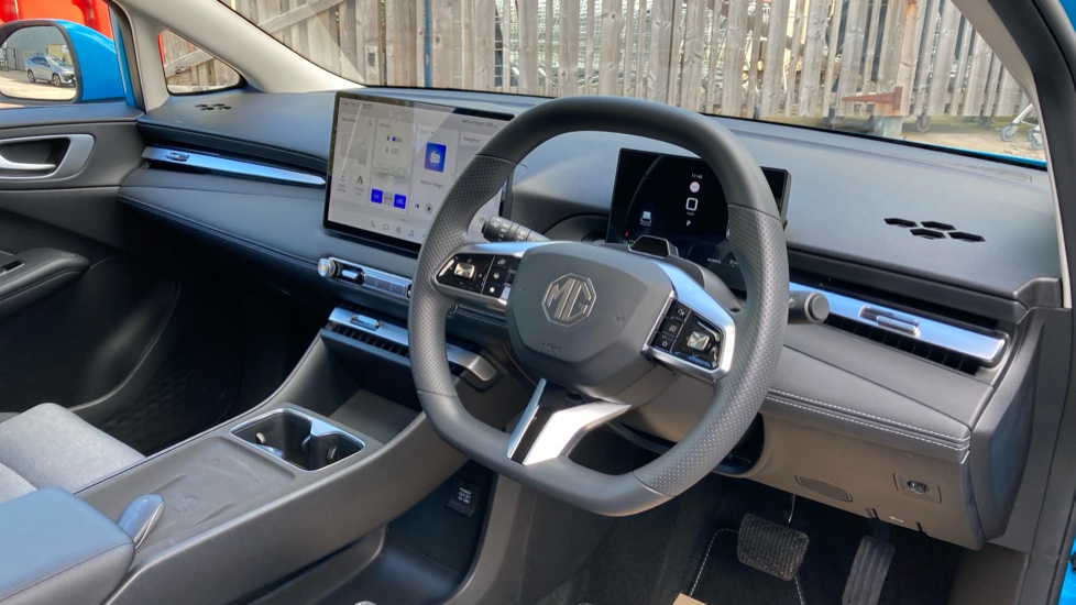 MG MG4 Urban 110kW Comfort Standard Range 43kWh 5dr Auto Electric Hatchback - Image 11
