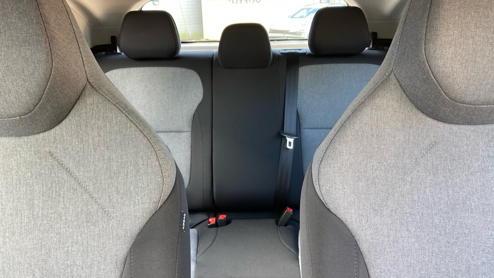 MG MG4 Urban 110kW Comfort Standard Range 43kWh 5dr Auto Electric Hatchback - Image 15