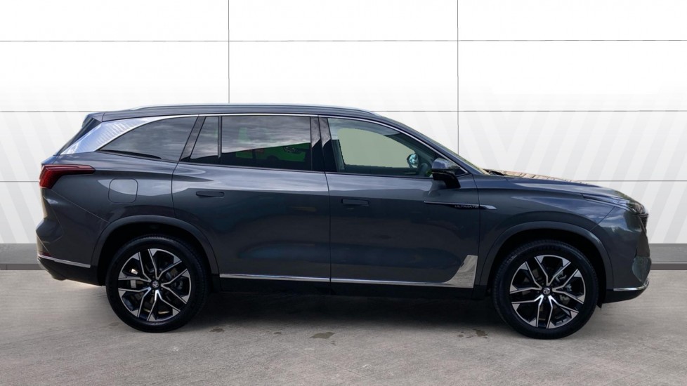 MG MGS9 1.5 T-GDI PHEV Premium 5dr Auto Estate - Image 5