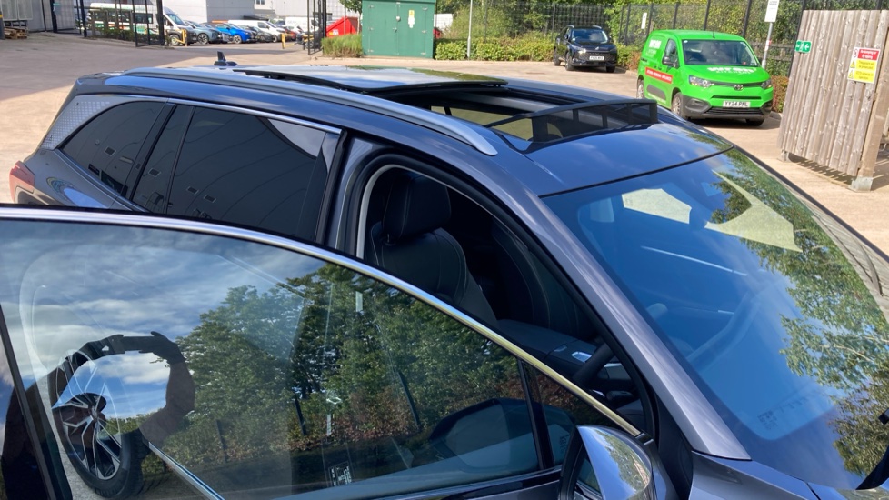MG MGS9 1.5 T-GDI PHEV Premium 5dr Auto Estate - Image 30