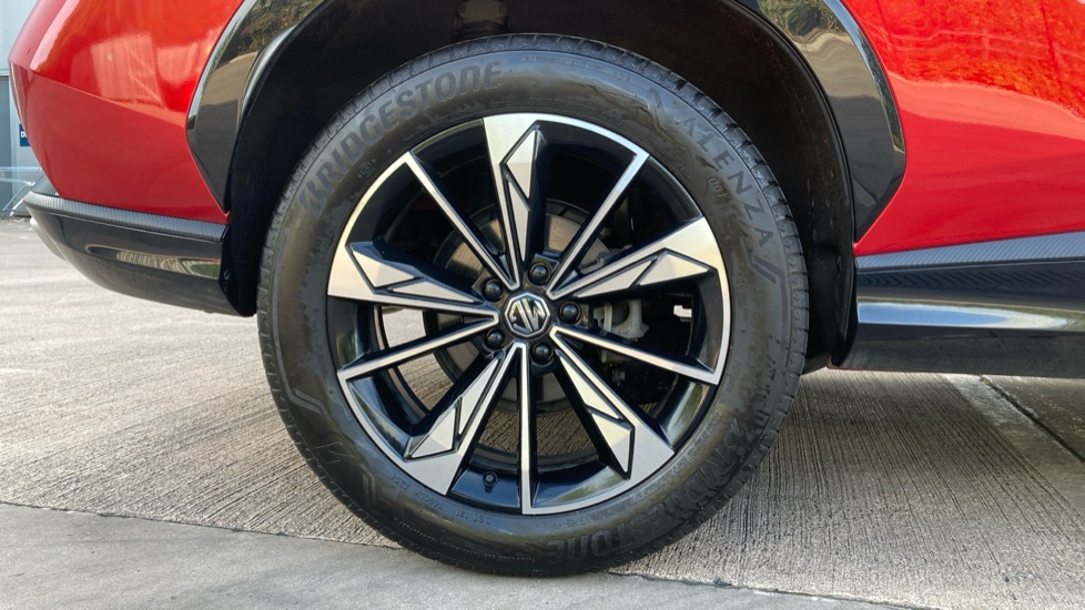 MG HS 1.5 T-GDI Trophy 5dr Petrol Hatchback - Image 7