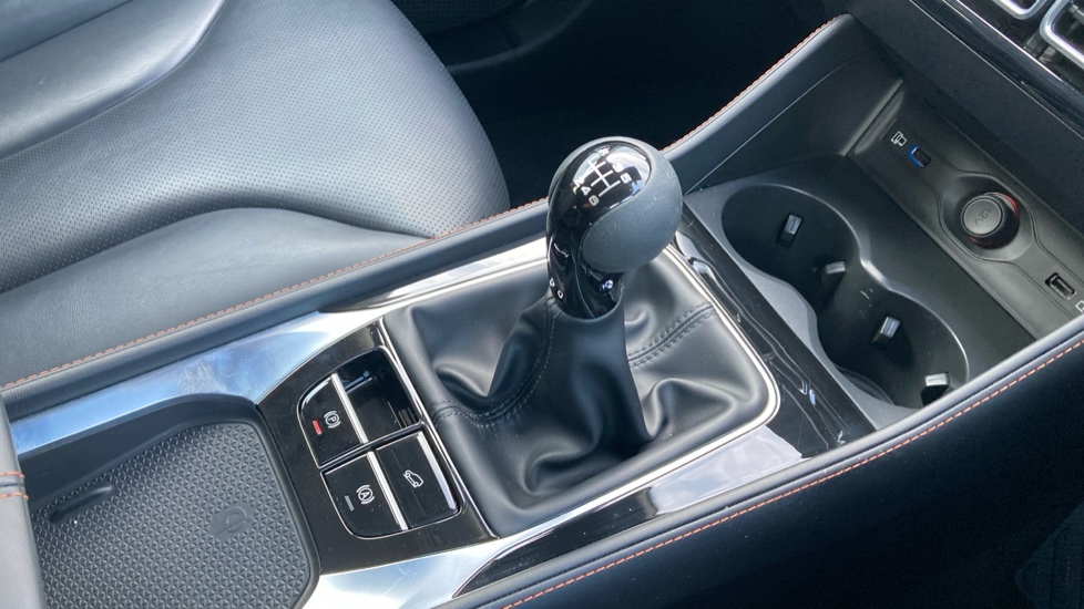 MG HS 1.5 T-GDI Trophy 5dr Petrol Hatchback - Image 13