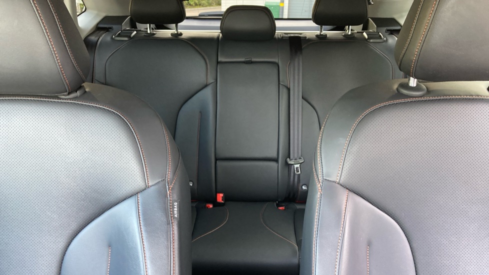 MG HS 1.5 T-GDI Trophy 5dr Petrol Hatchback - Image 15
