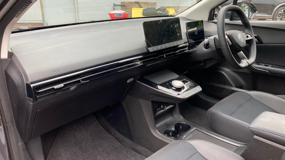 MG MG4 180kW Trophy EV Extended Range 77kWh 5dr Auto Electric Hatchback - Image 9