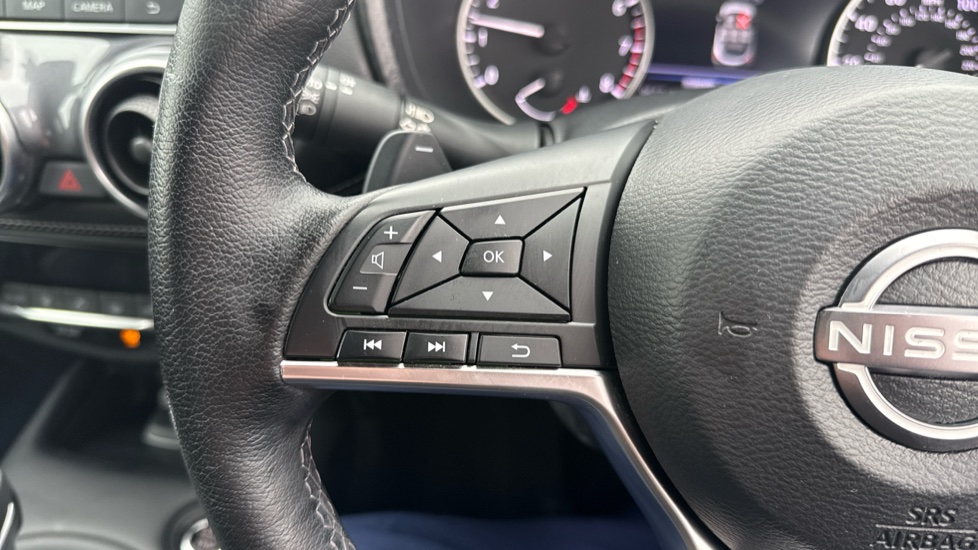 Nissan Juke 1.0 DiG-T 114 N-Connecta 5dr DCT Petrol Hatchback - Image 21