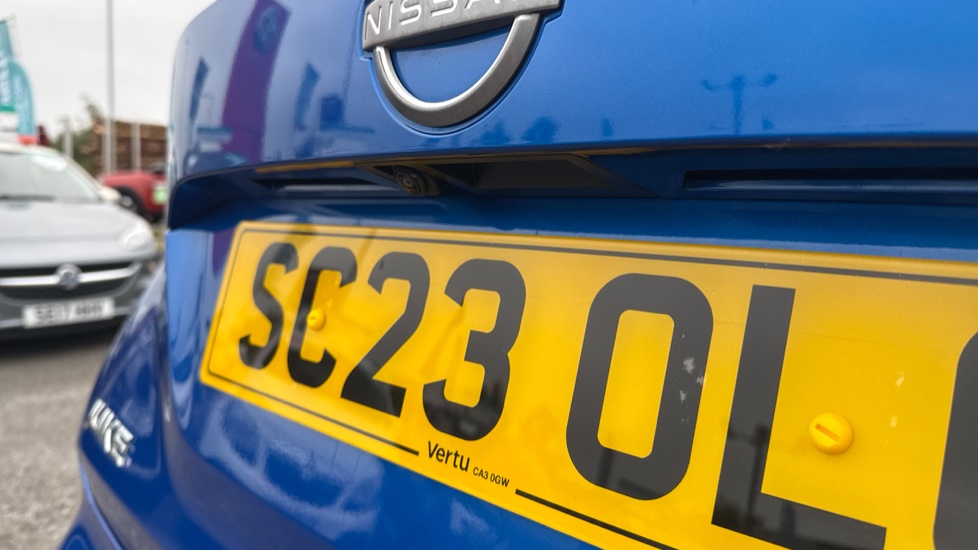 Nissan Juke 1.0 DiG-T 114 N-Connecta 5dr DCT Petrol Hatchback - Image 38